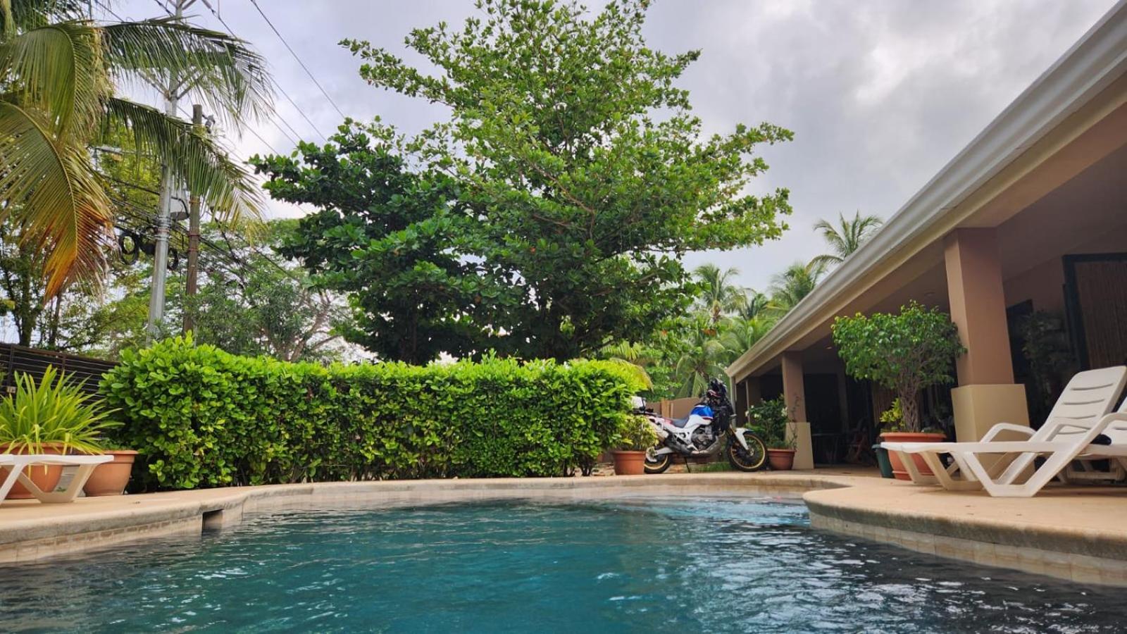 Guest House Playa Flamingo Esterno foto